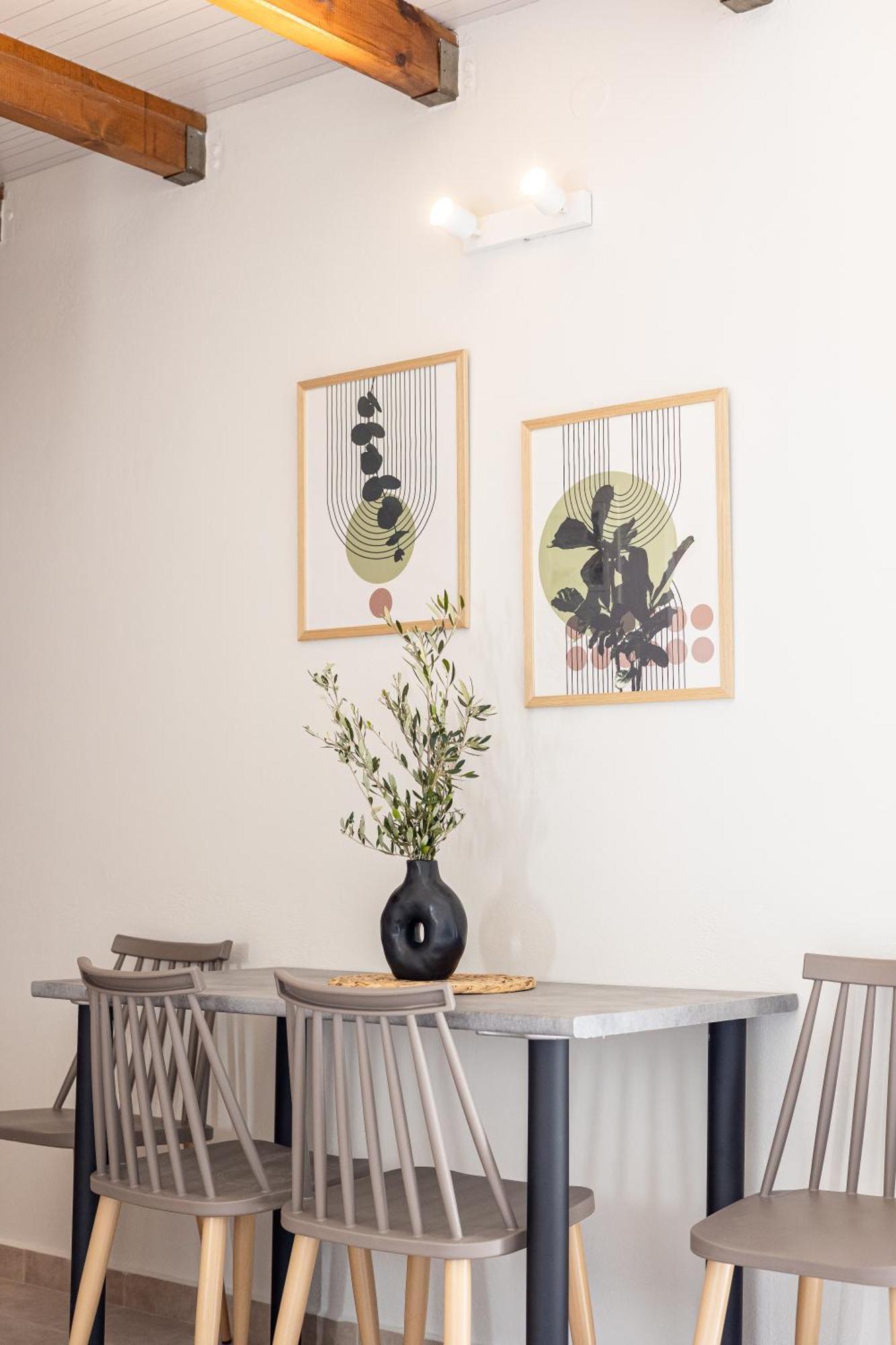 Aria Apartment Lakithra Phòng bức ảnh